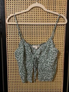 La Hearts Green White Floral Tie-Front Cami